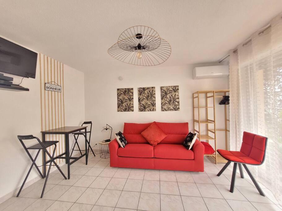 Lucia - Vue Apartment *